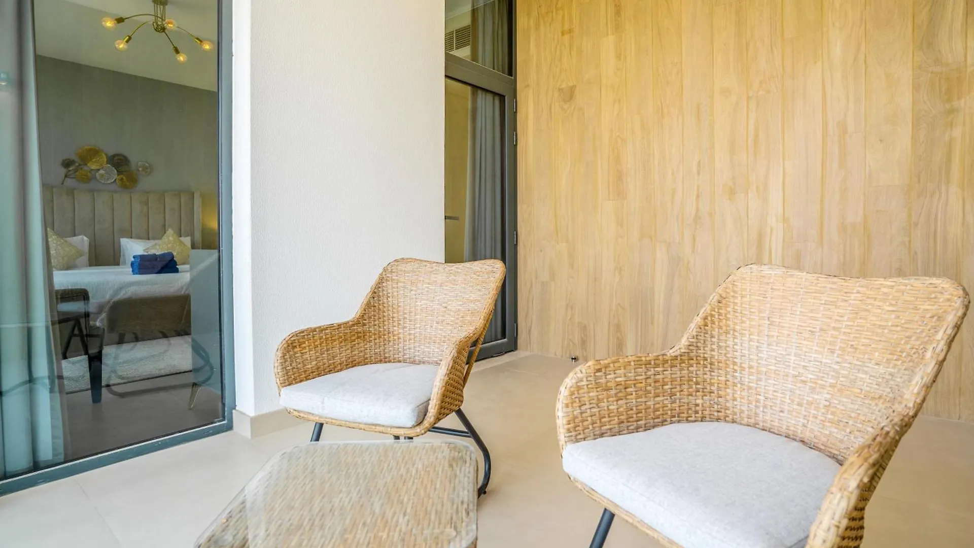 Willa New Arabian Dubai Hills Villa- 3 Bedroom & Maid Golf Grove With Private Pool