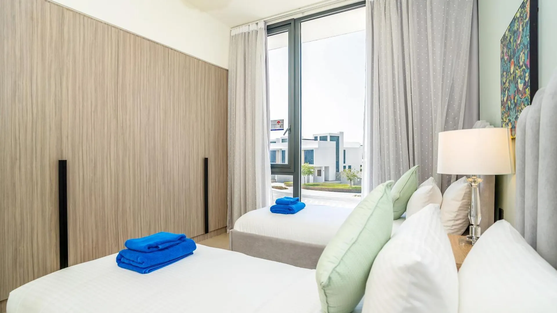 Willa New Arabian Dubai Hills Villa- 3 Bedroom & Maid Golf Grove With Private Pool